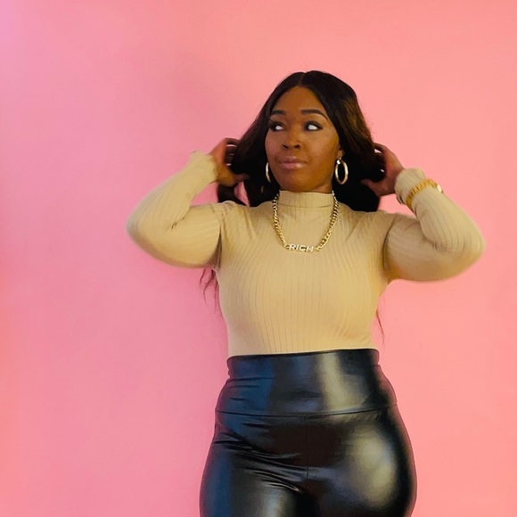 WOMENS KHAKI LONG SLEEVE RIBBED MOCK NECK THONG BODYSUIT - Picture 5 of 6